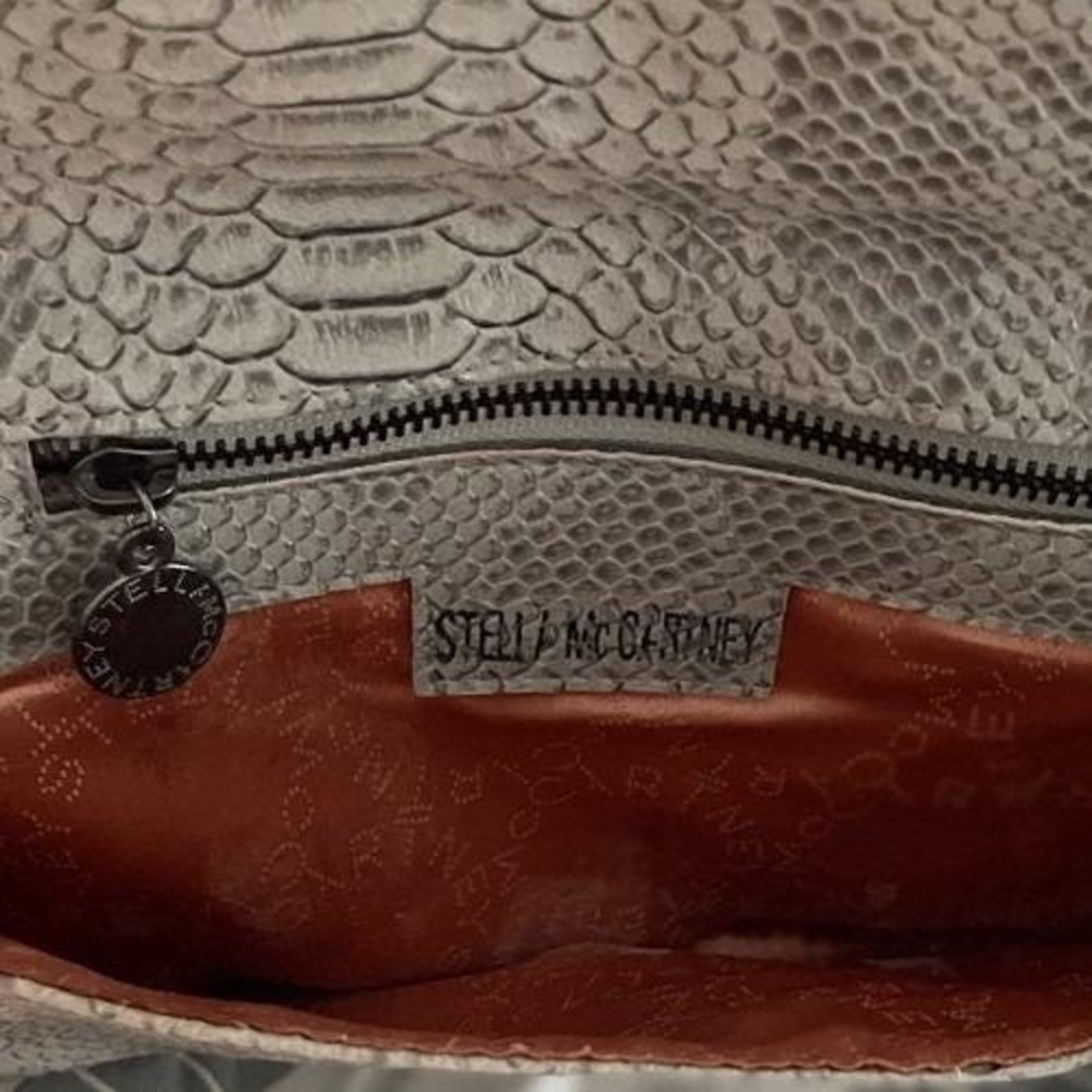 Stella McCartney Beige Python-Effect Mini Chain Wallet - Picture 10 of 11